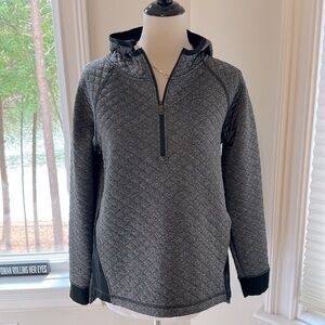 SMARTWOOL Quilted 1/4 Zip Hoody, Size Small, Like new